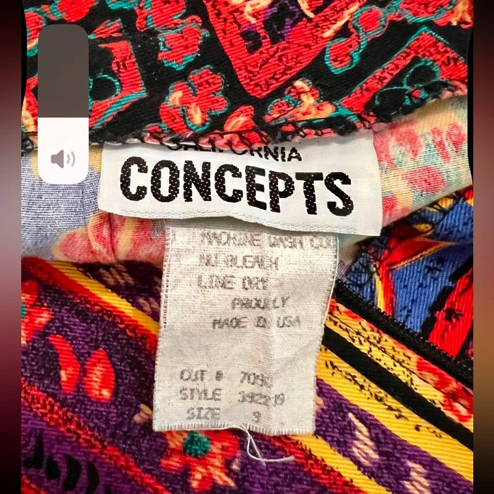 vintage Mini Skirt with Colourful Stripes and Floral Print - Picture 8 of 8